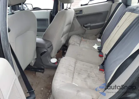 2010 Ford Focus Se из США, поврежденный, VIN 1FAHP3FN8AW193036